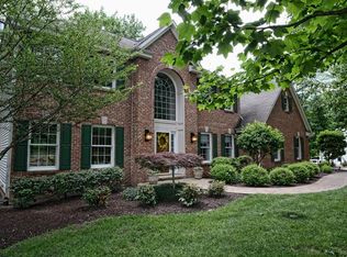 102 Timberlee Dr, Evans City, PA 16033