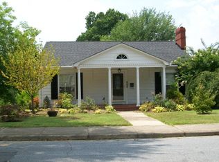 102 S Elm St, Cherryville, NC 28021