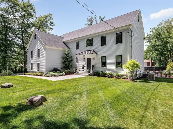 145 High Plain Rd, Andover, MA 01810