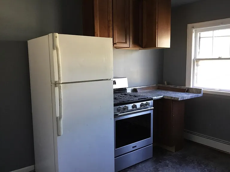 930 Emerald St #3A — Photo 18