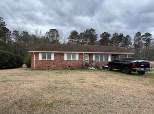 657 Mulberry Rd, Greeleyville, SC 29590