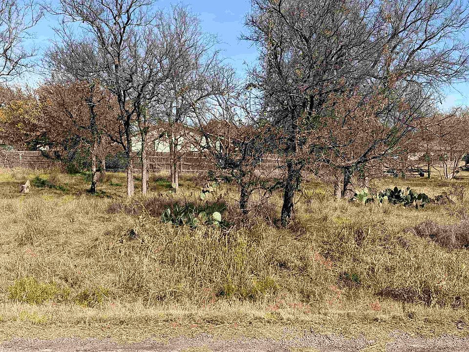 2nd image of Lot 717-721 E Granite Castle