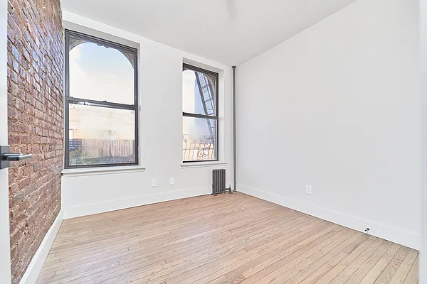 Rented by Living New York | media 16