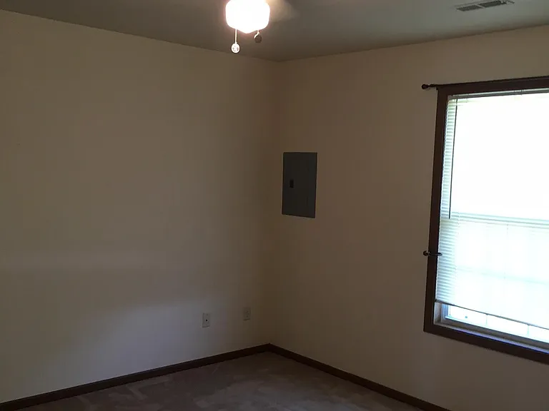 434 Sabre Cir — Photo 3