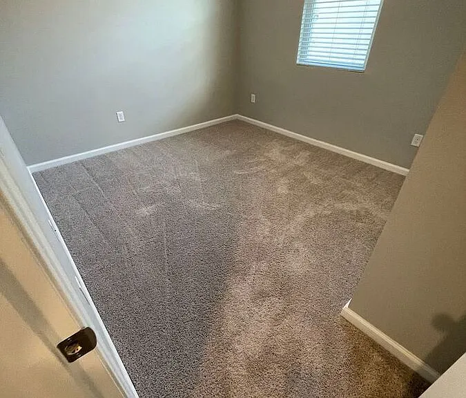 824 Blue Creek Dr — Photo 21