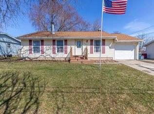 943 Eugenia Dr, Mason, MI 48854