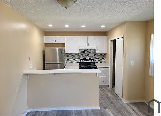 5th image of 804 W Tiffany Dr APT 1