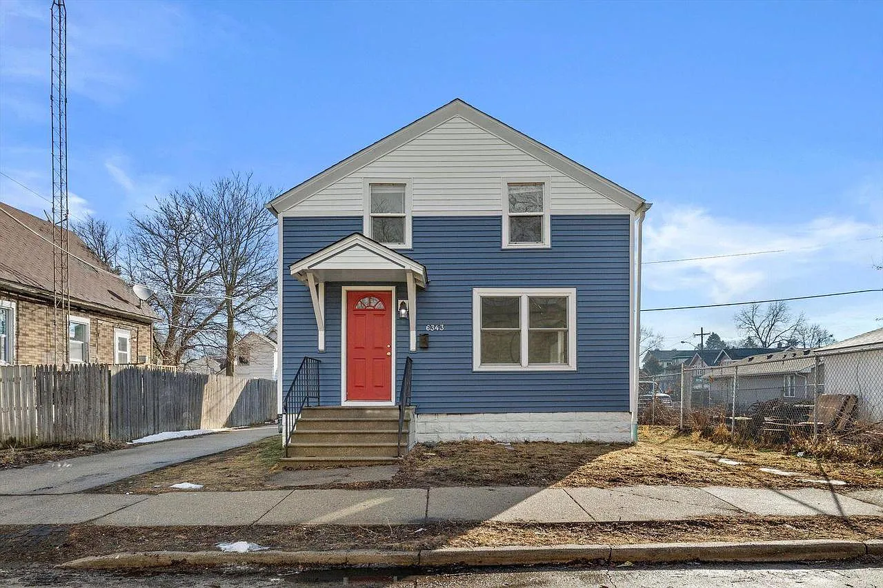 6343 13th AVENUE photo 1