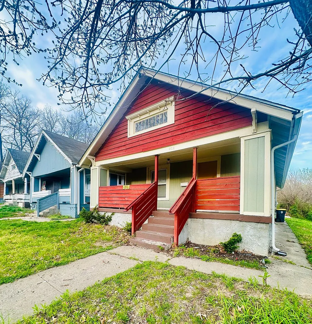 Northeast 2 Bedroom Home For Rent — Photo 1