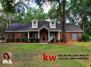 98 Sayle Rd, Richmond Hill, GA 31324