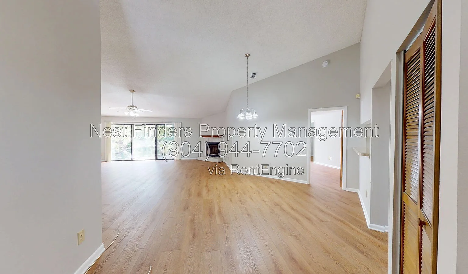 3 bed, 2.0 bath, 1709 sqft, $2,145 — Photo 4