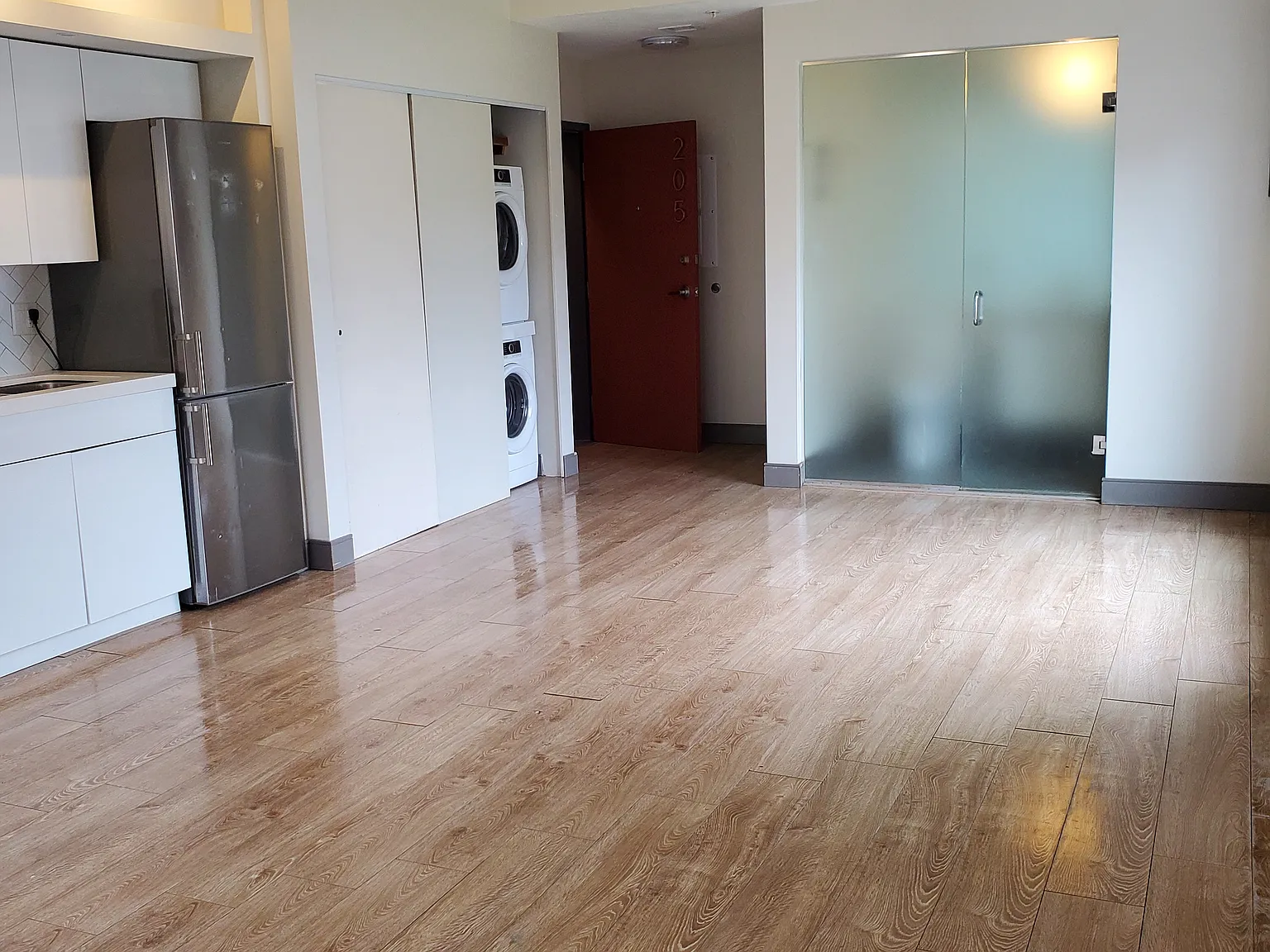 Acadia Apartments - Move in now and receive half a month's rent free! — Photo 4