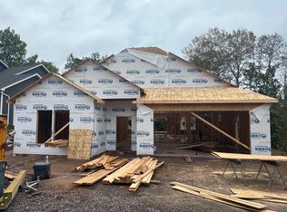 2916 Nighthawk Ln, Duluth, MN 55804