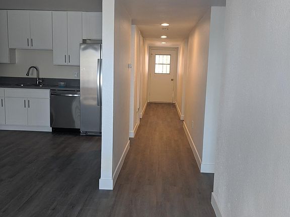 CAN LIGHTS in HALLWAY