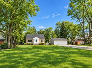 S77W15886 Woods Rd, Muskego, WI 53150