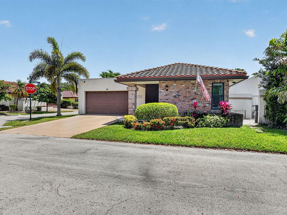 1st image of 6790 Jardin Place