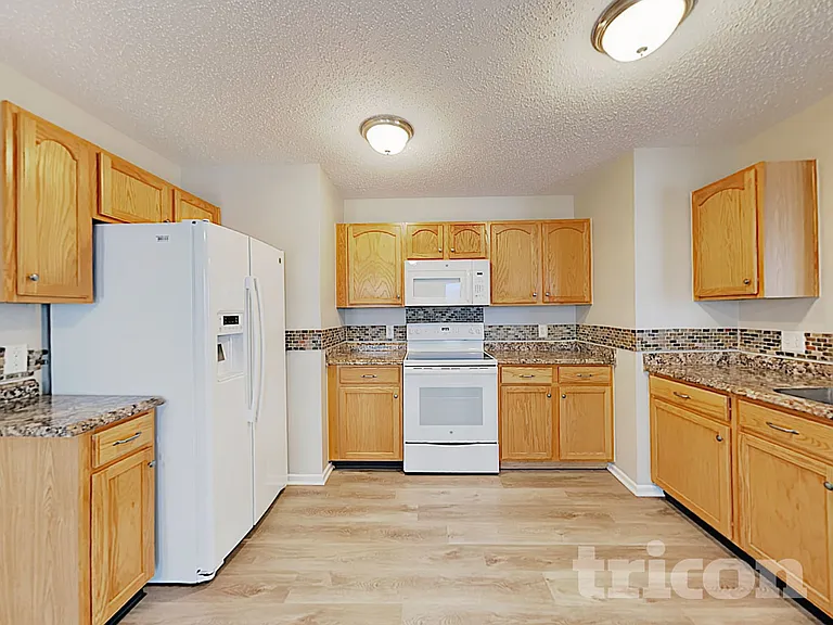 2018 Bailey Cir — Photo 6