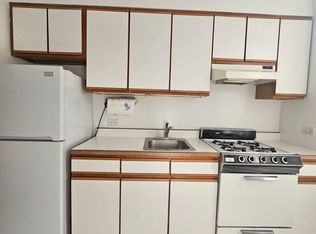 35-14 33rd St #1R, Astoria, NY 11106