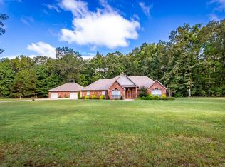 1560 Lawson Oaks Dr, Little Rock, AR 72210