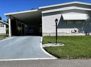 36 King Arthur Dr, Nokomis, FL 34275