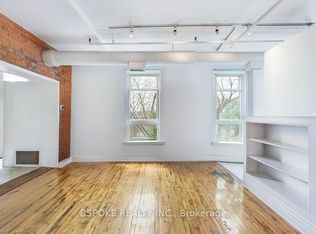 121 Prescott Ave #18, Toronto, ON M6N3G8