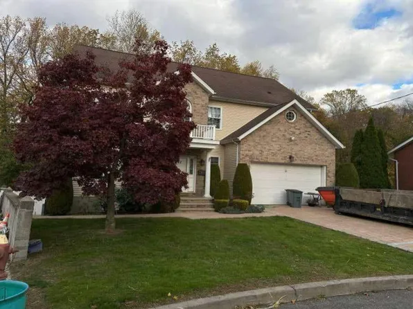 48 Rushby Way, Yonkers, NY 10701