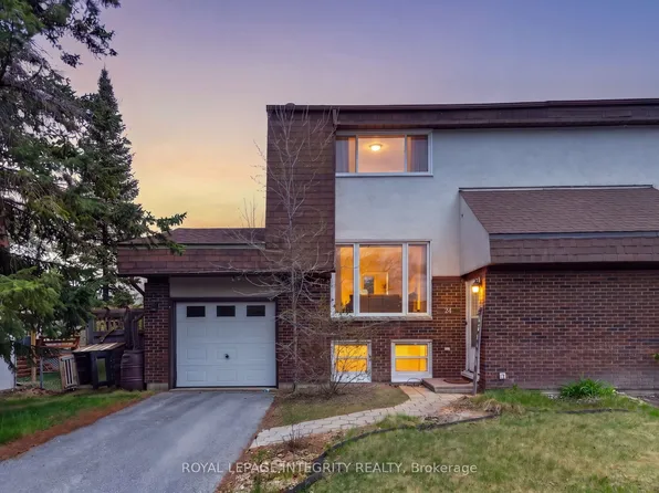 24 Westcliffe Rd, Ottawa, ON K2H 7X4
