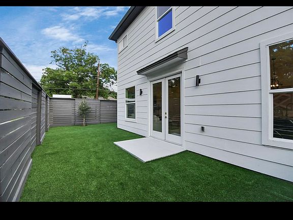 4th image of 6555 Sealey St