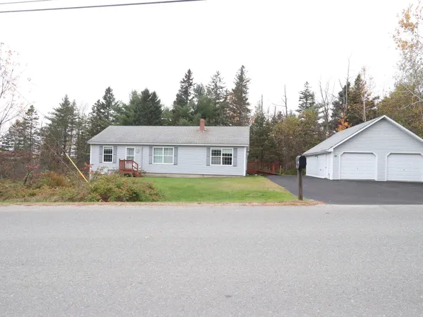 976 Eastern Avenue, Holden, ME 04429