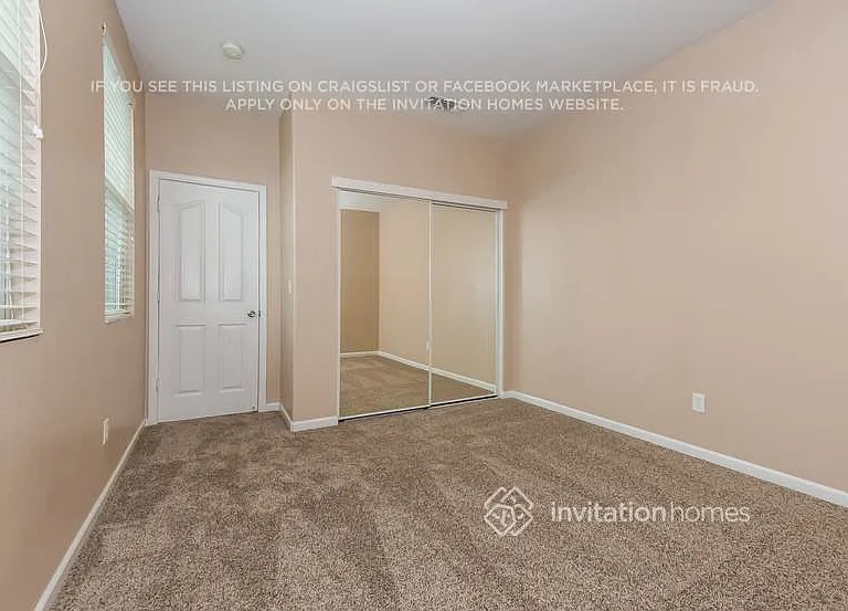 1764 Dover Cir — Photo 12