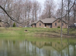 6587 S Nineveh Rd, Trafalgar, IN 46181