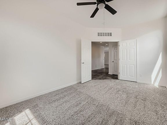 3rd image of 16379 W Latham Street