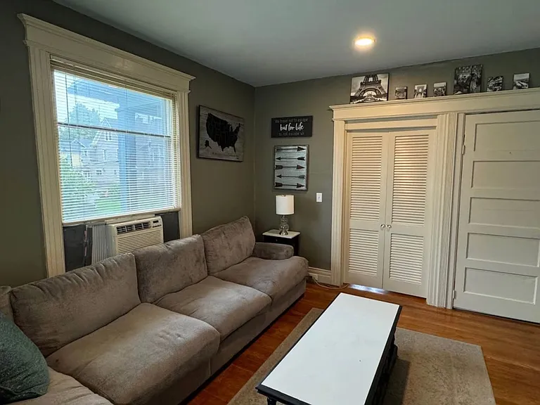 13 Scotland Rd — Photo 8