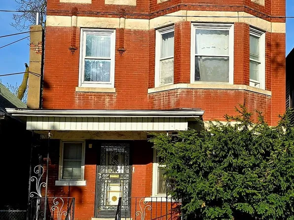 11305 S Edbrooke Ave, Chicago, IL 60628