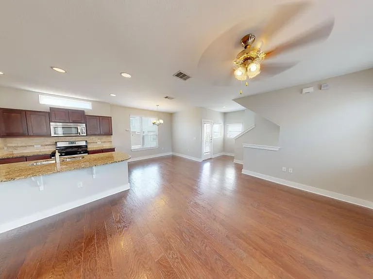 2021 Geniveive Ln — Photo 6