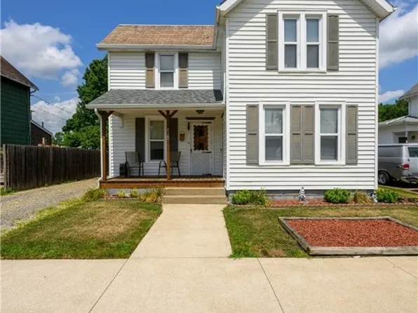 425 E 5th St, Dover, OH 44622