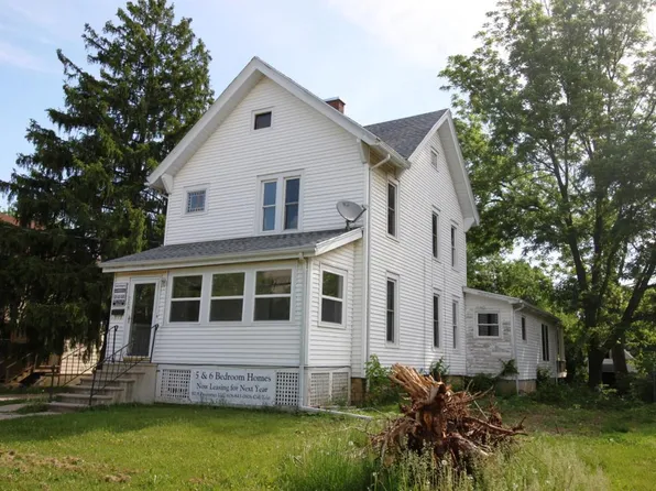 209 N Prairie St, Whitewater, WI 53190