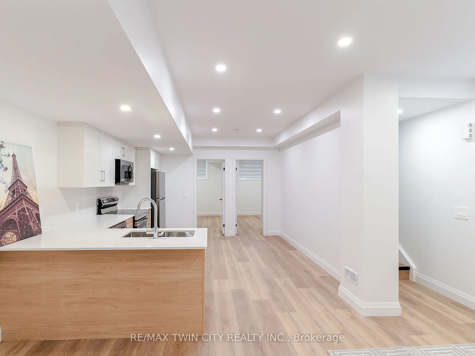2 bed, $1,900 — Photo 4