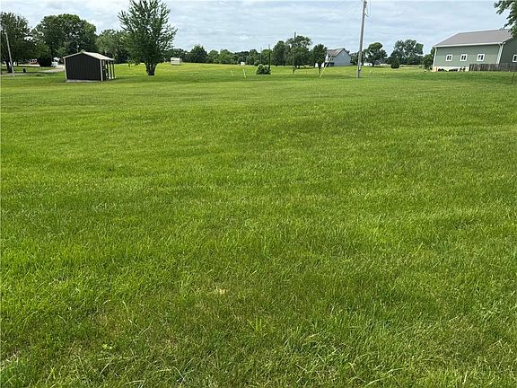 4th image of LOT 1585 Lake Viking Ter