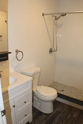 Rented by New Amsterdam Realty Group | media 31