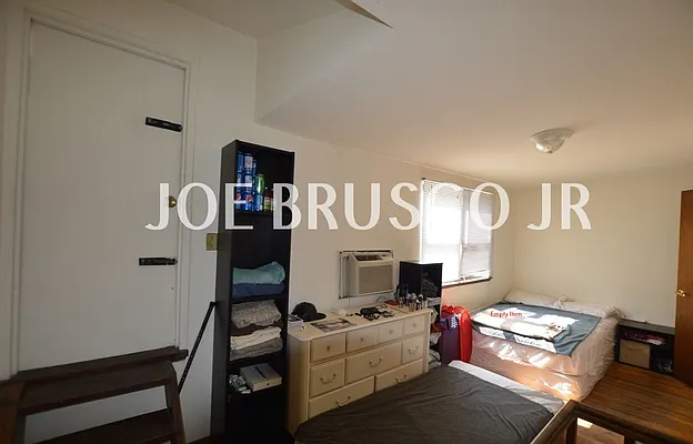 Rented by City Stop Realty | media 8