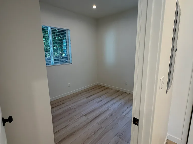 5342 Don Pio Dr — Photo 7