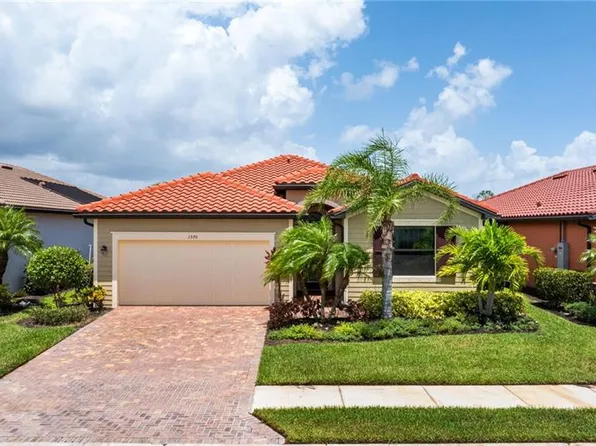 1570 Parnell CT, NAPLES, FL 34113