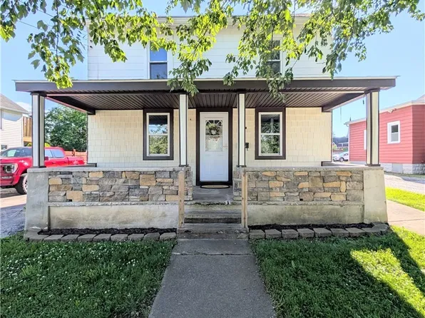 29 Prospect St, Fredonia, NY 14063