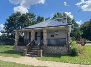 208 W 2nd St, Manchester, OH 45144