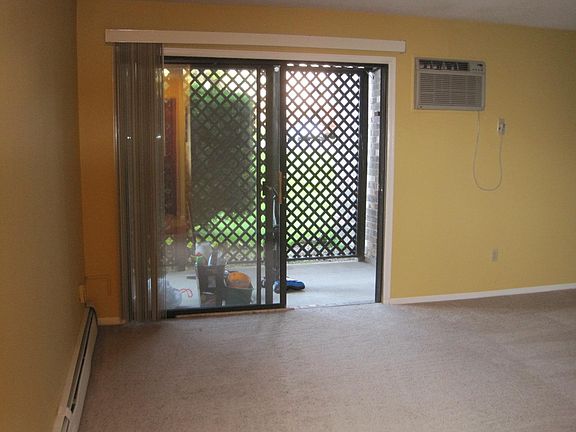 sliding glass door to patio