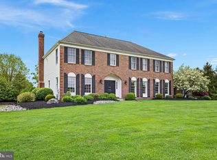 24 Millbrook Dr, Princeton Junction, NJ
