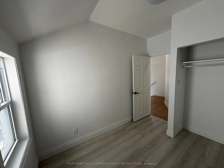 90 Wellington St E #1 — Photo 5