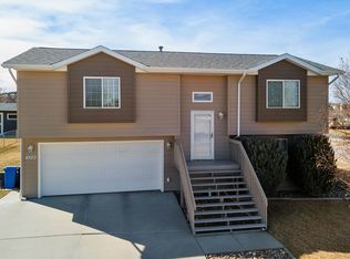 4523 Three Rivers Dr, Rapid City, SD 57701