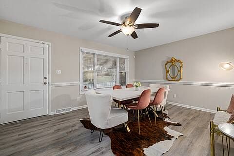 Entrance/Dining Room